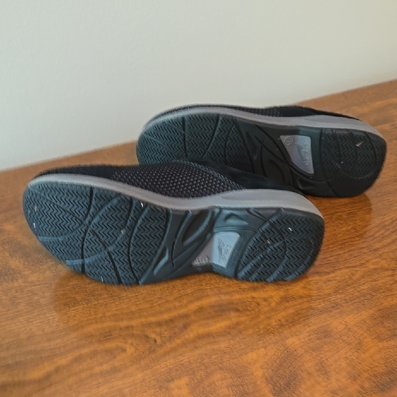 Dansko Black Mesh Slip-On Clogs - 37 - Picture 3 of 5
